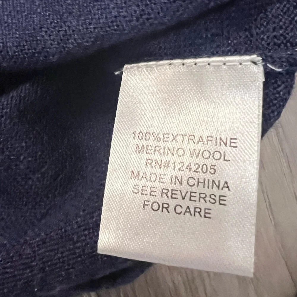 Jon Randall Collection Men's 100% Fine Merino Wool Sweater Blue V Neck Medium M